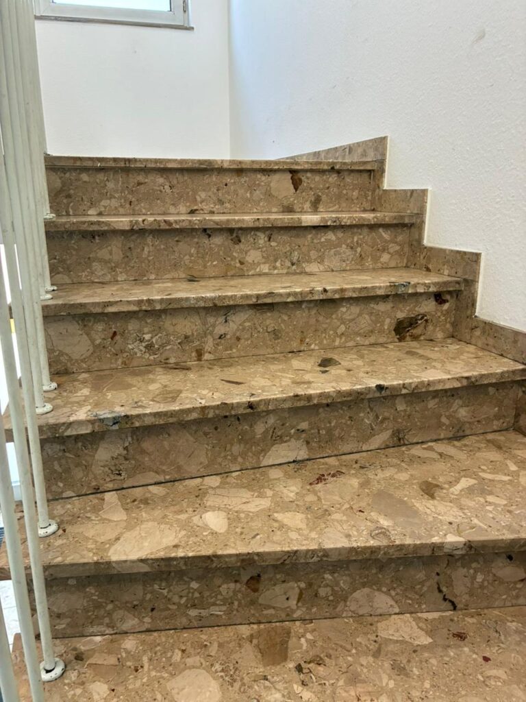 Starteseite KACHELN Leistungen Reinigung tauschen